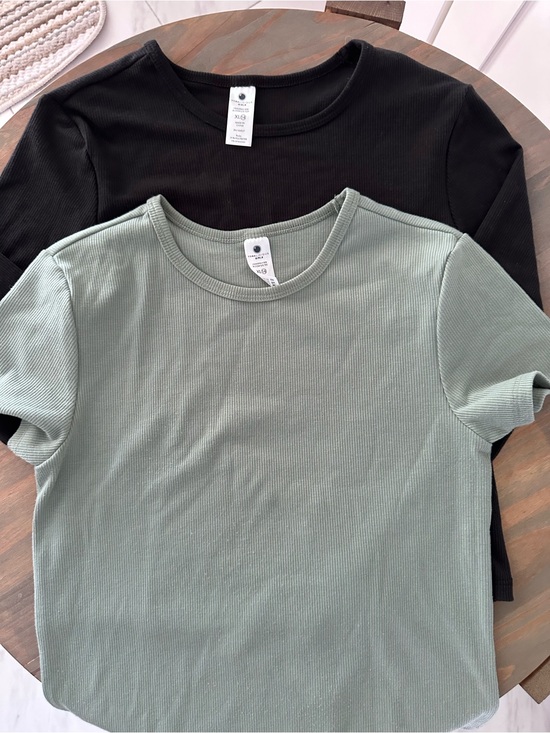 none Other - Ribbed Short Sleeve Tee Duo - Sage Green & Black